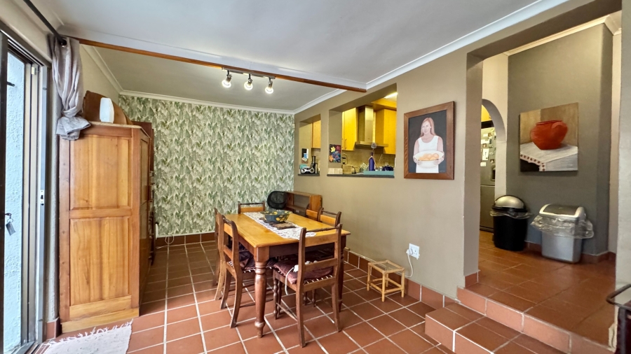 5 Bedroom Property for Sale in Lochnerhof Western Cape